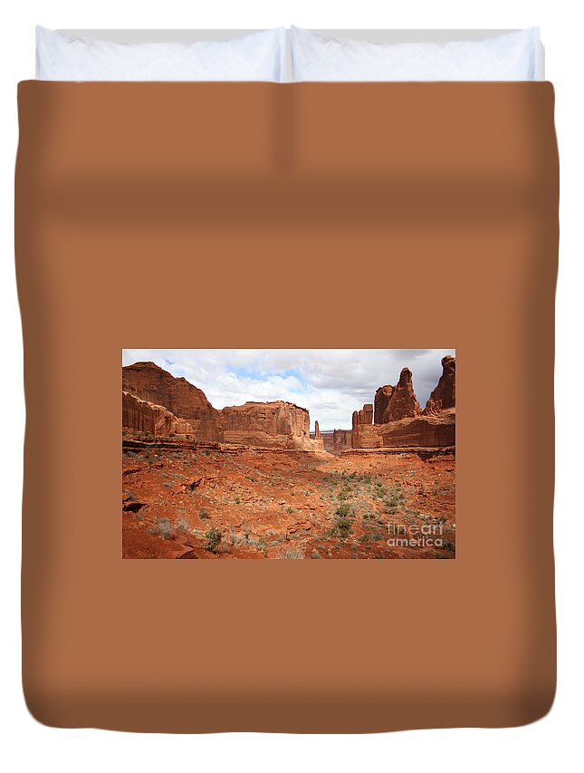 Arches National Park Duvet Cover featuring the photograph Arches National Park by Julie Lueders 