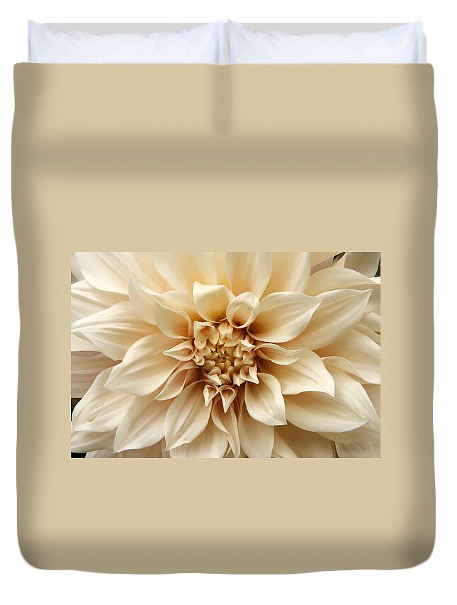 Kg Duvet Cover featuring the photograph Arundel Blossom by KG Thienemann