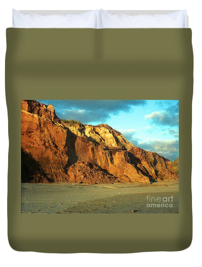 Beach At Sunset Duvet Cover featuring the photograph Beach Cliff at Sunset by Mark Dodd