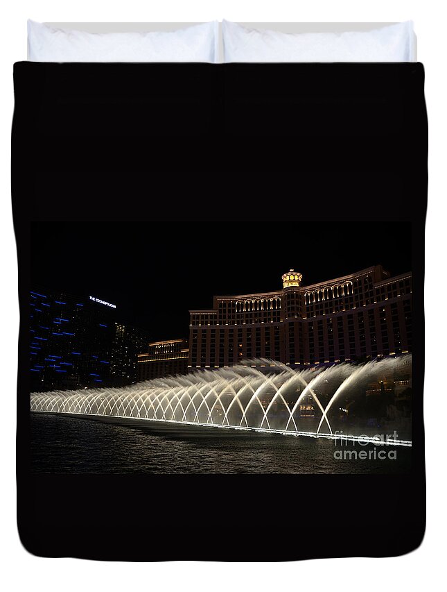 Bellagio Duvet Cover featuring the photograph Bellagio Fountain by Cassie Marie Photography