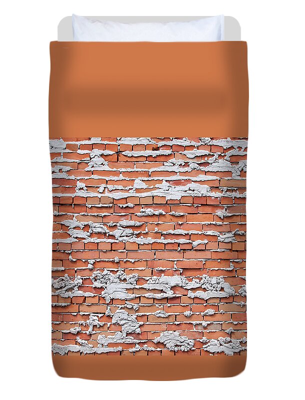 Brick Duvet Cover featuring the photograph Brick wall with mortar by Les Palenik