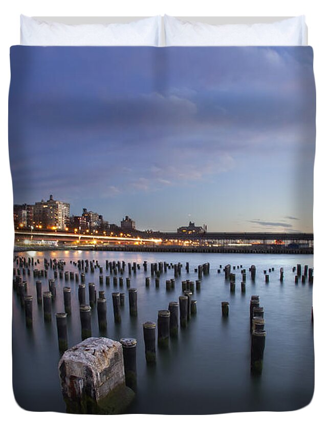 Brooklyn Duvet Cover featuring the photograph Brooklyn By The Sea by Evelina Kremsdorf