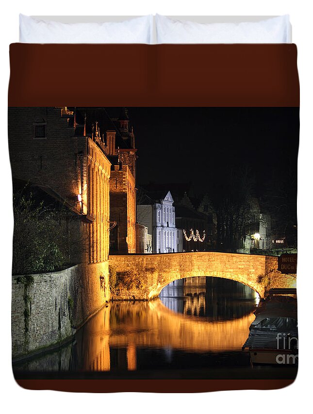 Brugges Duvet Cover featuring the photograph Bruge Night by Milena Boeva