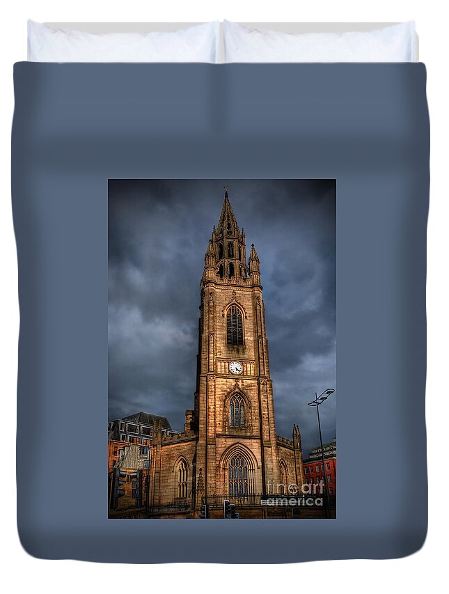Yhun Suarez Duvet Cover featuring the photograph Church Of Our Lady - Liverpool by Yhun Suarez