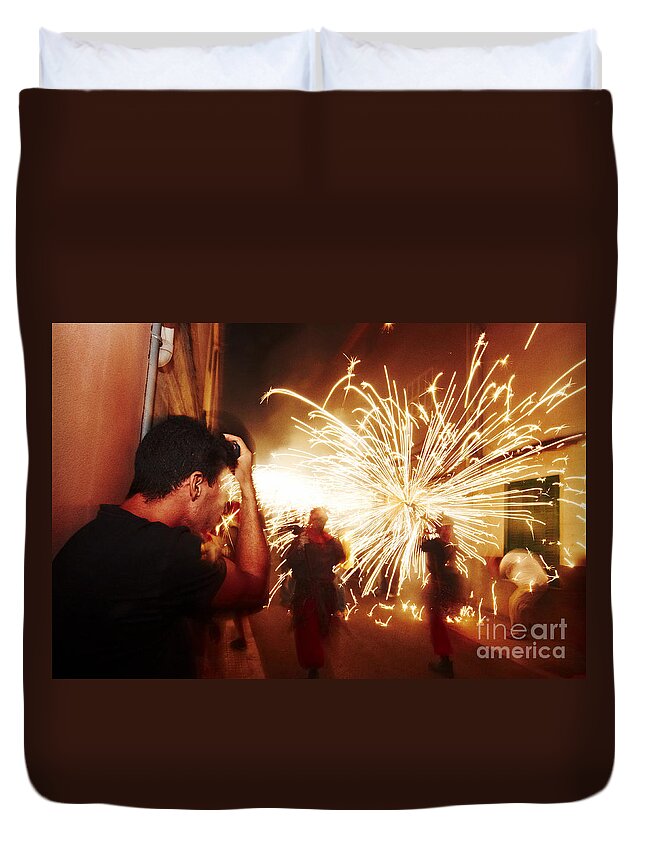 Fuego Duvet Cover featuring the photograph Demons fire by Agusti Pardo Rossello