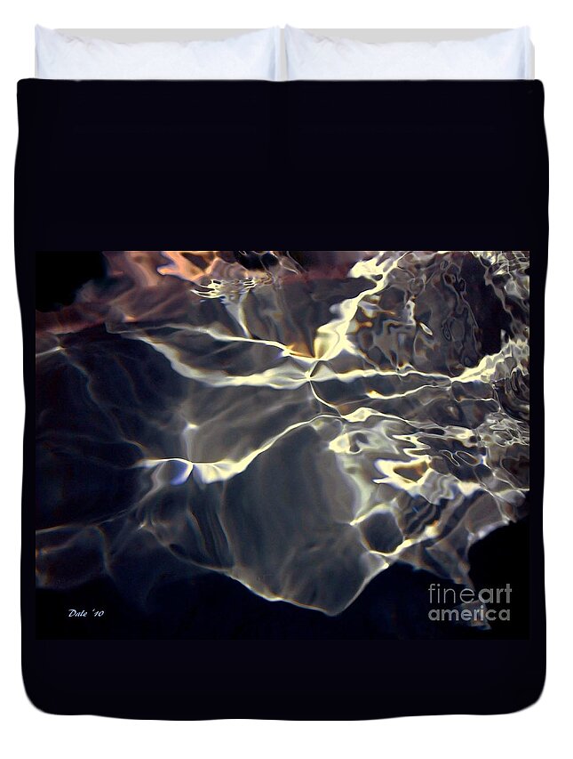Dale Ford Duvet Cover featuring the digital art Dreamscape by Dale  Ford