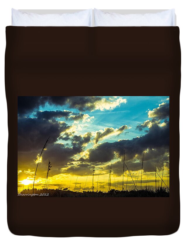 Sunset Duvet Cover featuring the photograph Fernandina Beach by Shannon Harrington