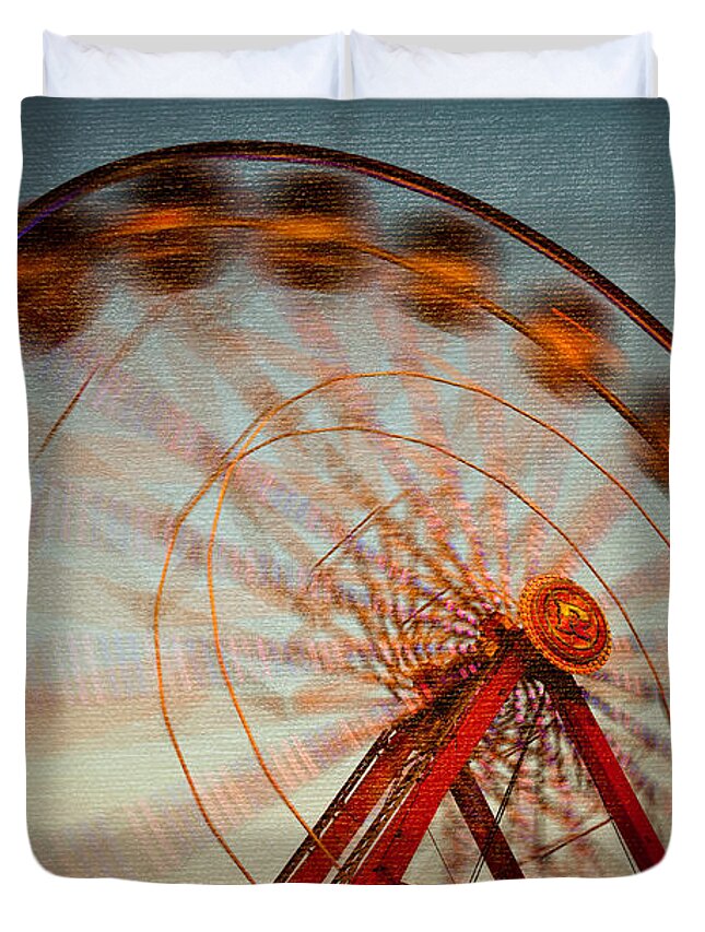 Clarence Holmes Duvet Cover featuring the photograph Ferris Wheel VI by Clarence Holmes