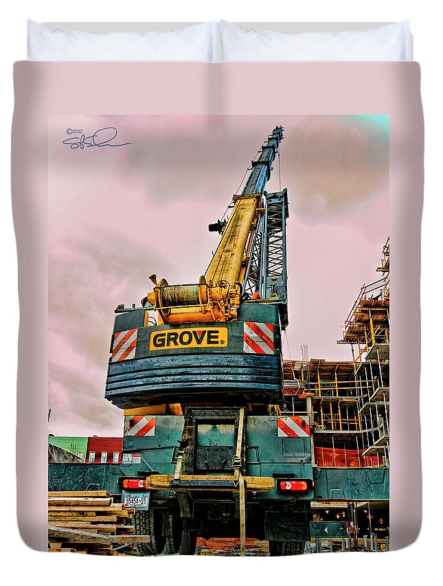 Grove Crane Duvet Cover featuring the photograph Floating Crane by S Paul Sahm