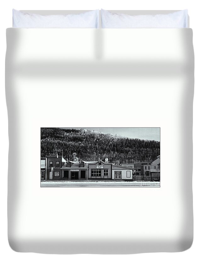 Front Street Duvet Cover featuring the photograph Front Street by Priska Wettstein