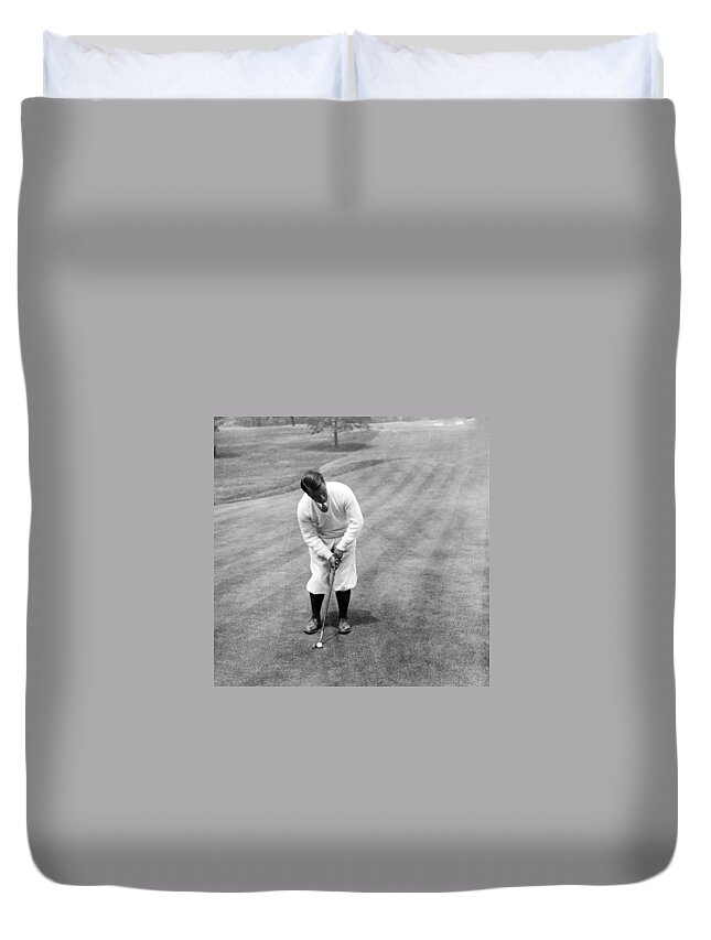 gene Sarazen Duvet Cover featuring the photograph Gene Sarazen playing golf by International Images