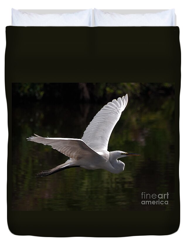 Egret Duvet Cover featuring the photograph Great Egret flying by Art Whitton