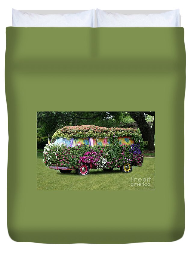 Photography Duvet Cover featuring the photograph Hippy by Francisco Pulido
