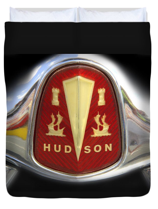 Hudson Duvet Cover featuring the photograph Hudson Grill Ornament by Mike McGlothlen