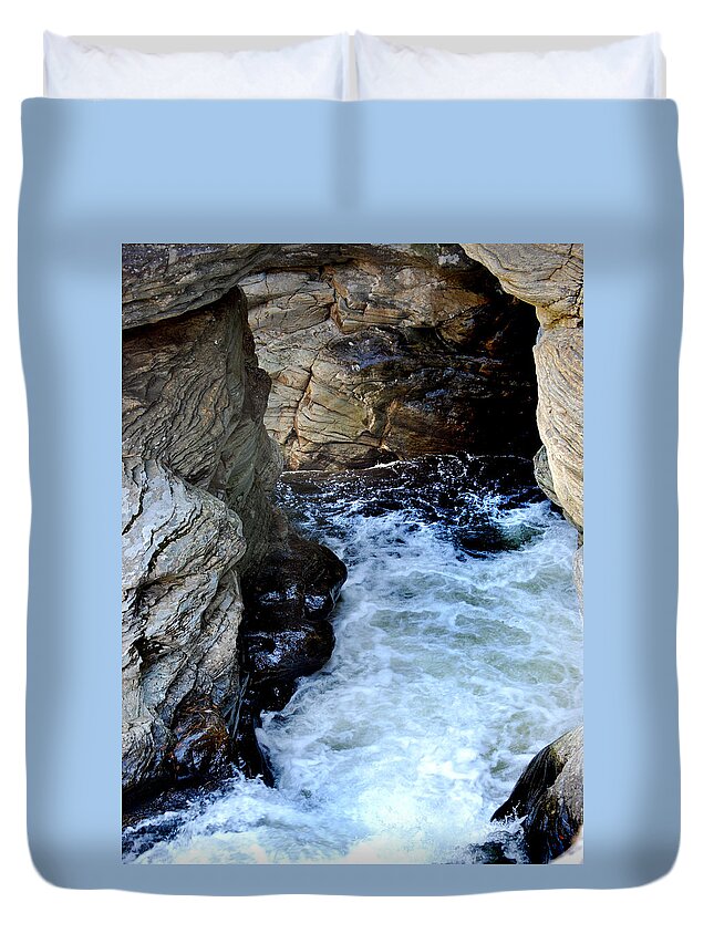 Waterfall Duvet Cover featuring the photograph Into The Abyss by Skip Willits