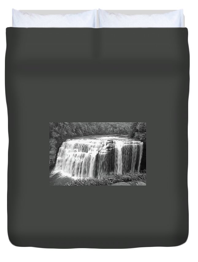 Guy Whiteley Photography Duvet Cover featuring the photograph Letchworth 7949 by Guy Whiteley