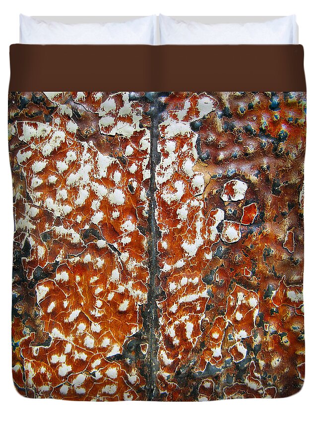 Rust Duvet Cover featuring the photograph Looking Up Abstract by Michael Durst