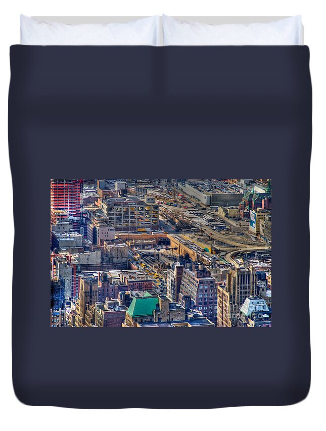 Nyc Duvet Cover featuring the photograph Manhattan Lincoln Tunnel Entrance by Mark Dodd