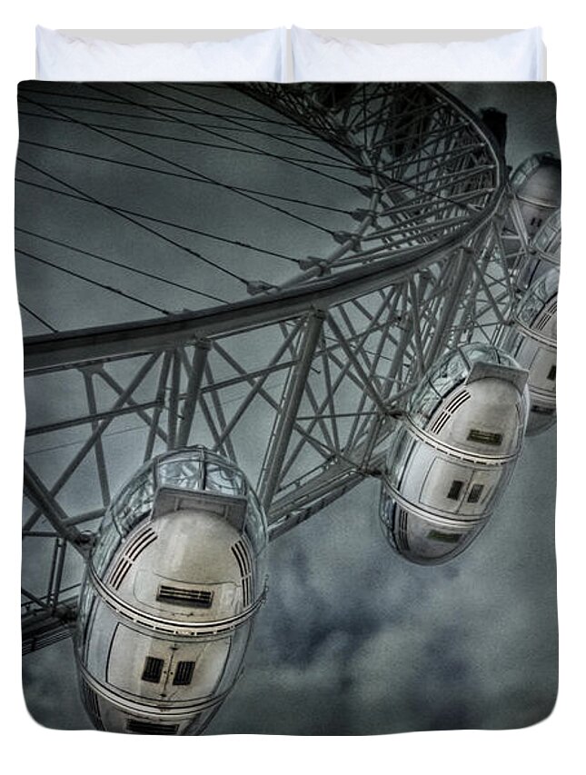 London Duvet Cover featuring the photograph More Then Meets The Eye by Evelina Kremsdorf