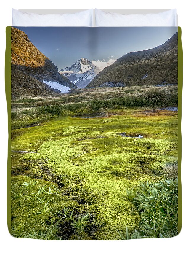 00441036 Duvet Cover featuring the photograph Moss Bed At Cascade Saddle by Colin Monteath
