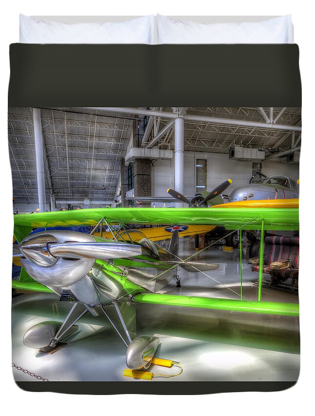 Hdr Duvet Cover featuring the photograph Neon Green by Brad Granger