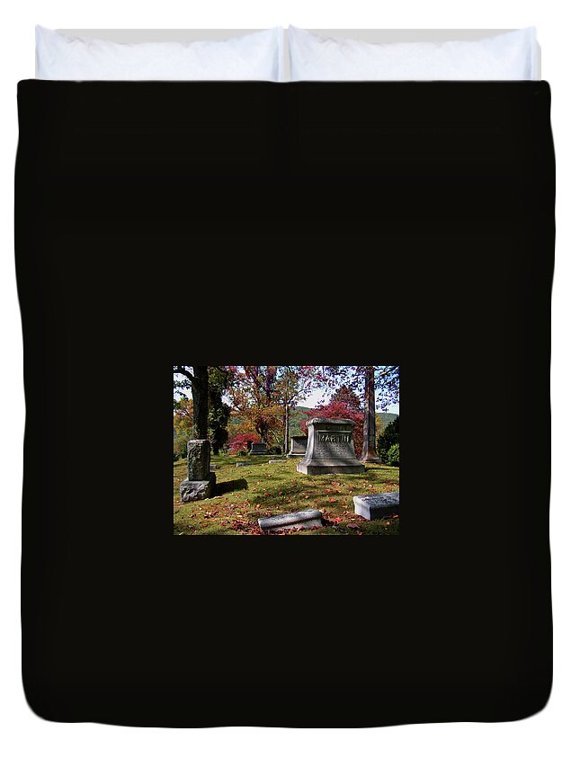 Harriman Duvet Cover featuring the photograph Old Harriman Cemetery by Paul Mashburn