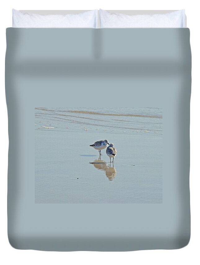Birds Duvet Cover featuring the photograph Peeps at the Beach #3 by Carol Senske