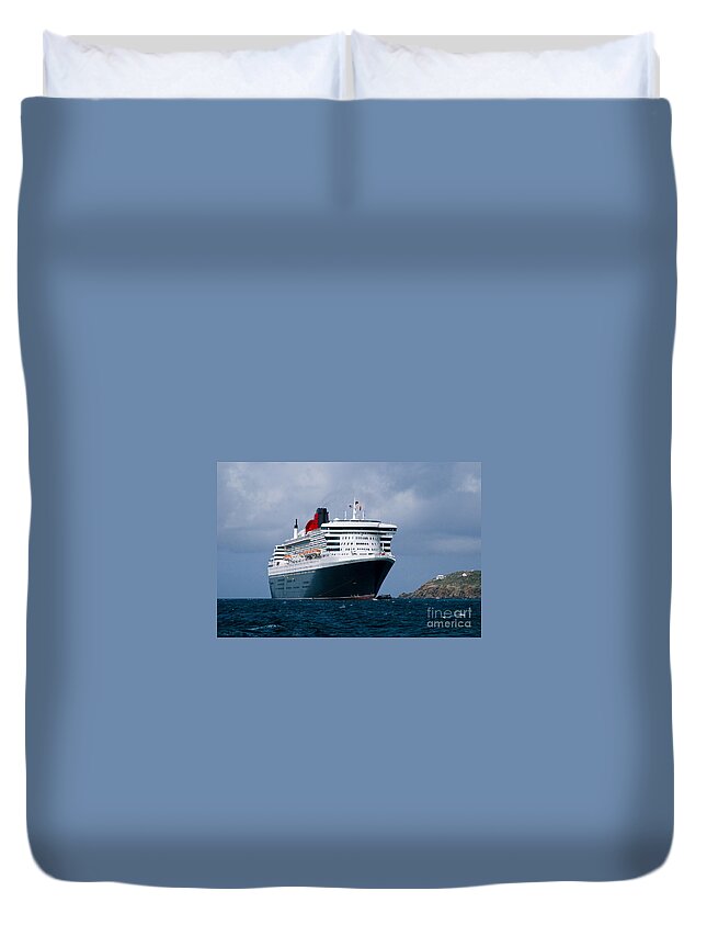 Cunard Duvet Cover featuring the photograph Port Visit QM 2 by Tim Mulina
