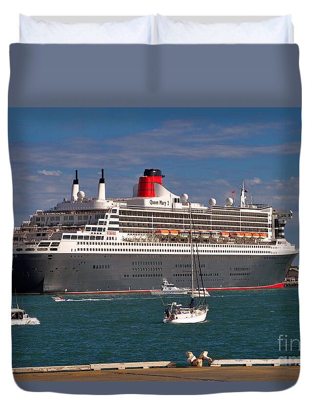Queen Mary 2 Duvet Cover featuring the photograph Queen Mary 2 by Louise Heusinkveld