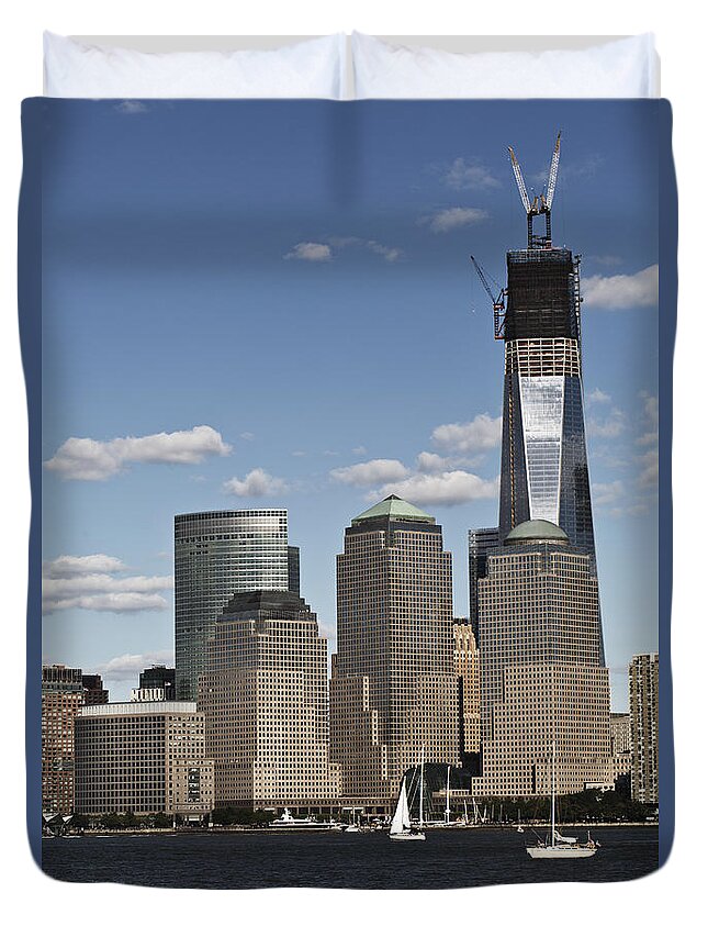Nyc Duvet Cover featuring the photograph Rebuild by Leslie Leda