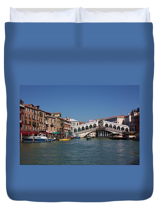 Venice Duvet Cover featuring the photograph Rialto by Pat Purdy