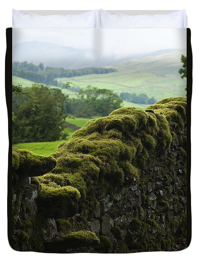 Britain Duvet Cover featuring the photograph Stone wall by Andrew Michael