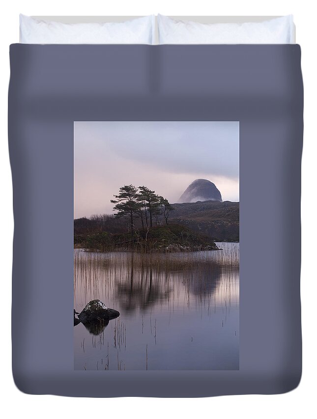 Mountain Duvet Cover featuring the photograph Suilven at Dusk by Howard Kennedy