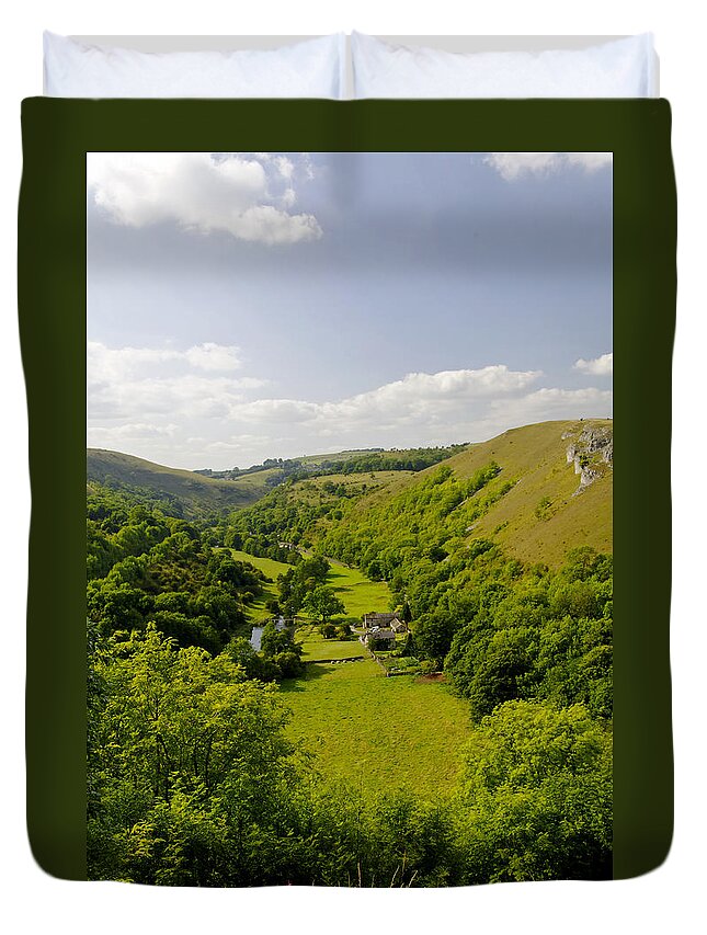 Derbyshire Duvet Cover featuring the photograph Upperdale from Monsal Head by Rod Johnson