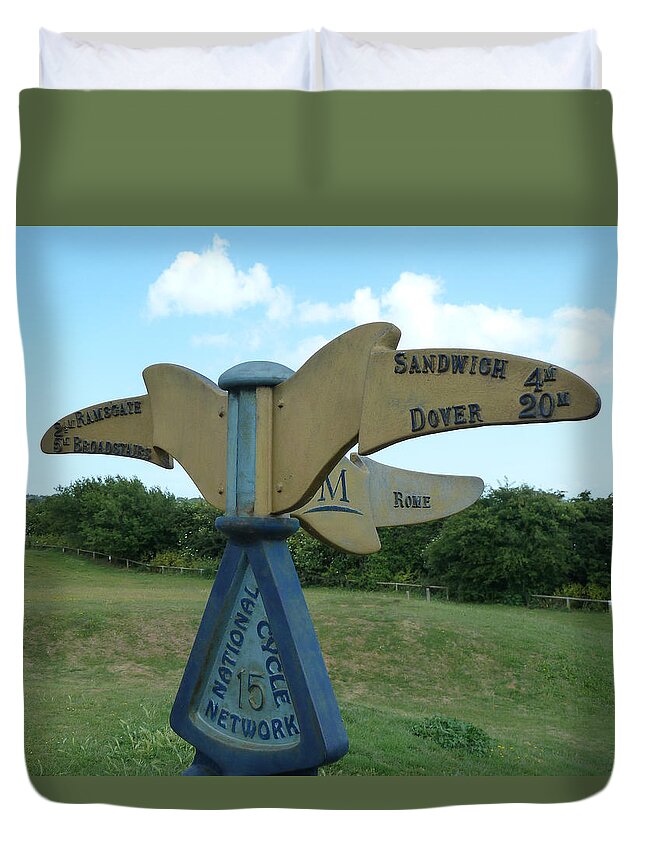 Sign Duvet Cover featuring the photograph Viking Coastal Trail from Sandwich to Reculver by Steve Taylor