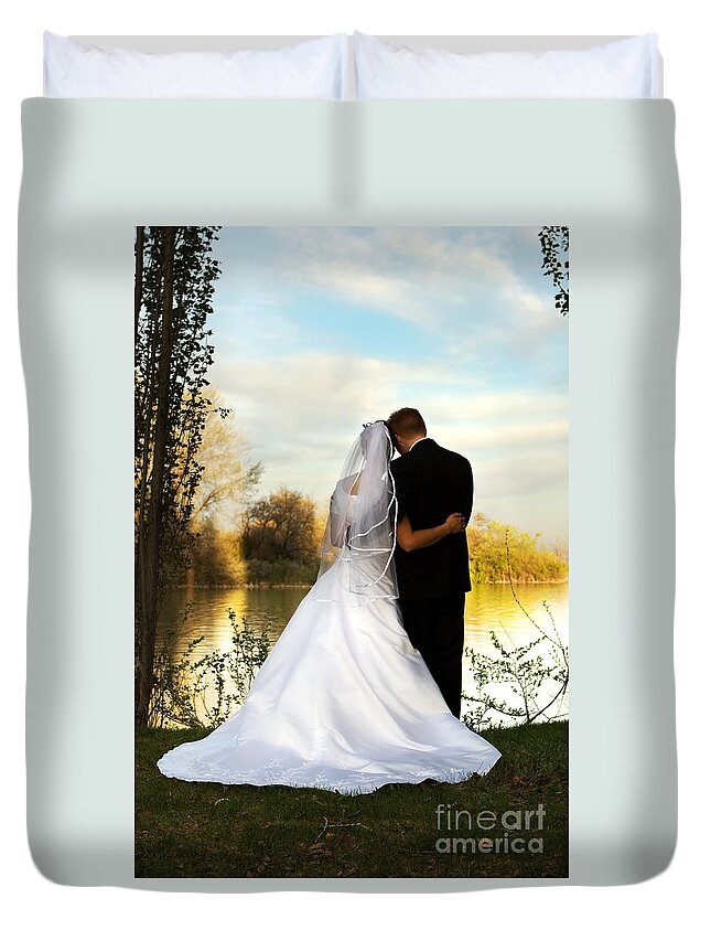 Love Duvet Cover featuring the photograph Wedding Couple by Cindy Singleton
