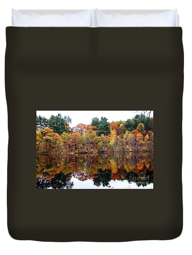 Fall Foliage Duvet Cover featuring the photograph Yellows Dream by Brenda Giasson