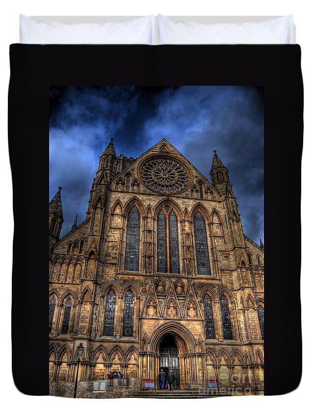 Yhun Suarez Duvet Cover featuring the photograph York Minster Cathdral South Transept by Yhun Suarez