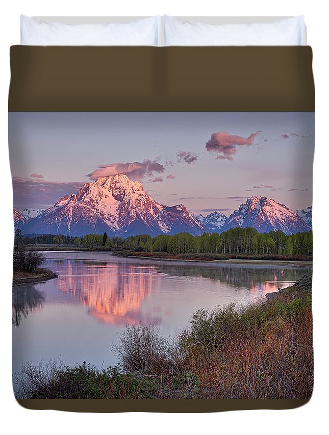 Alpenglow Duvet Cover featuring the photograph Alpenglow at Oxbow Bend by Joe Paul