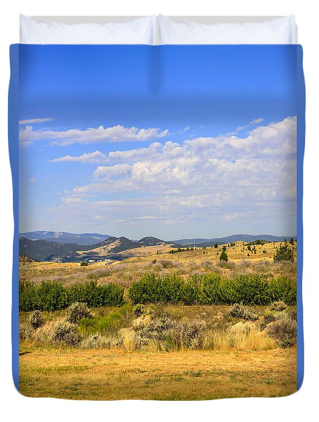 Montana; Plains; Big; Sky; Country; Mt; America; Usa; North-west; State; Scenery; Backdrop; Landscape; Setting; Spectacle; Vista; View; Panorama; Scene; Setting; Terrain; Location; Outlook; Sight; Flora; Clouds; Sagebrush Duvet Cover featuring the photograph Big Sky Montana #2 by Chris Smith