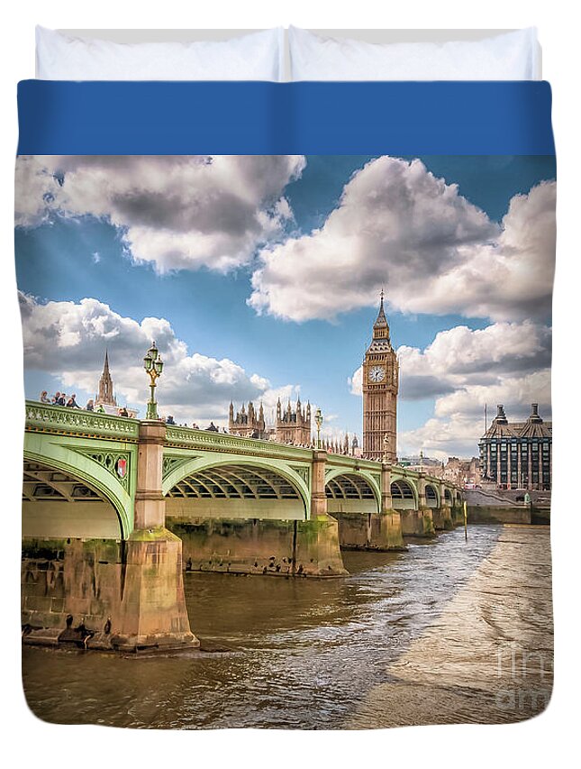 Ben Duvet Cover featuring the photograph Bridge over River Thames #1 by Mariusz Talarek