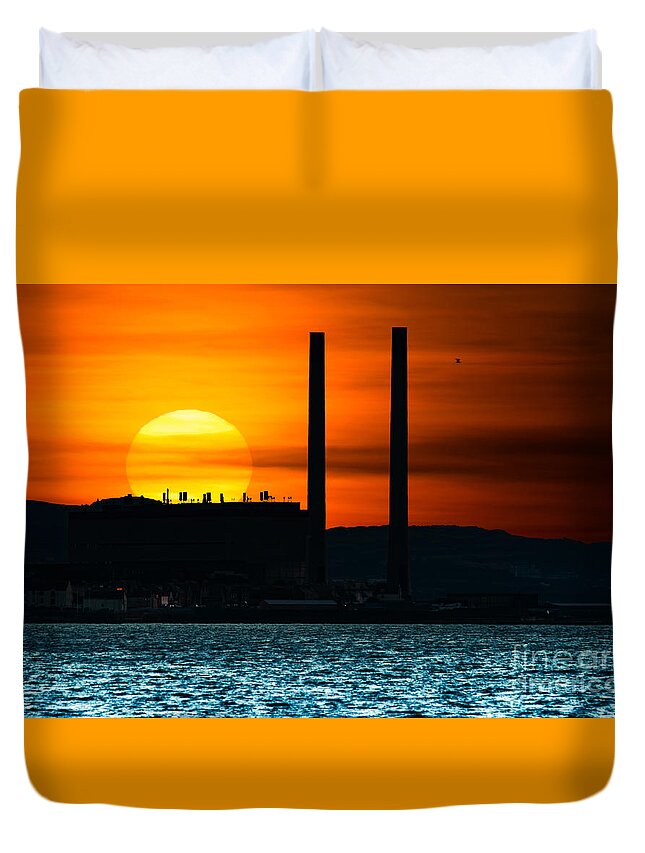 Cockenzie Power Station Duvet Cover featuring the photograph Cockenzie Power Station Sunset #1 by Keith Thorburn LRPS EFIAP CPAGB