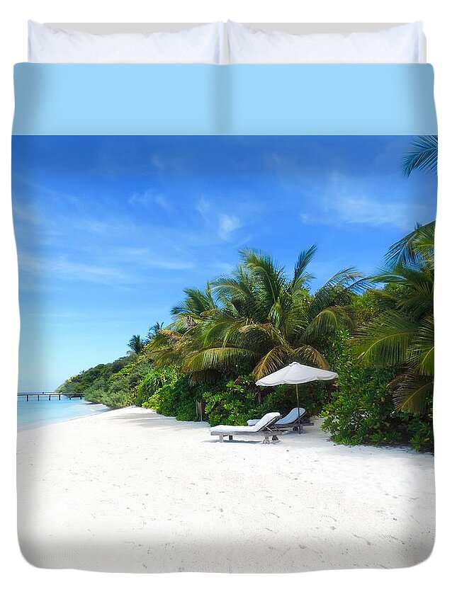 Maldives Duvet Cover featuring the photograph Dream Island #1 by Tiffany Marchbanks