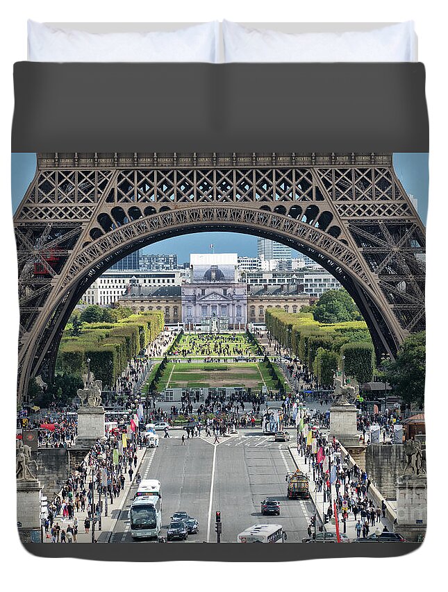 Paris Duvet Cover featuring the photograph Eiffel Tower Paris #2 by Lynn Bolt