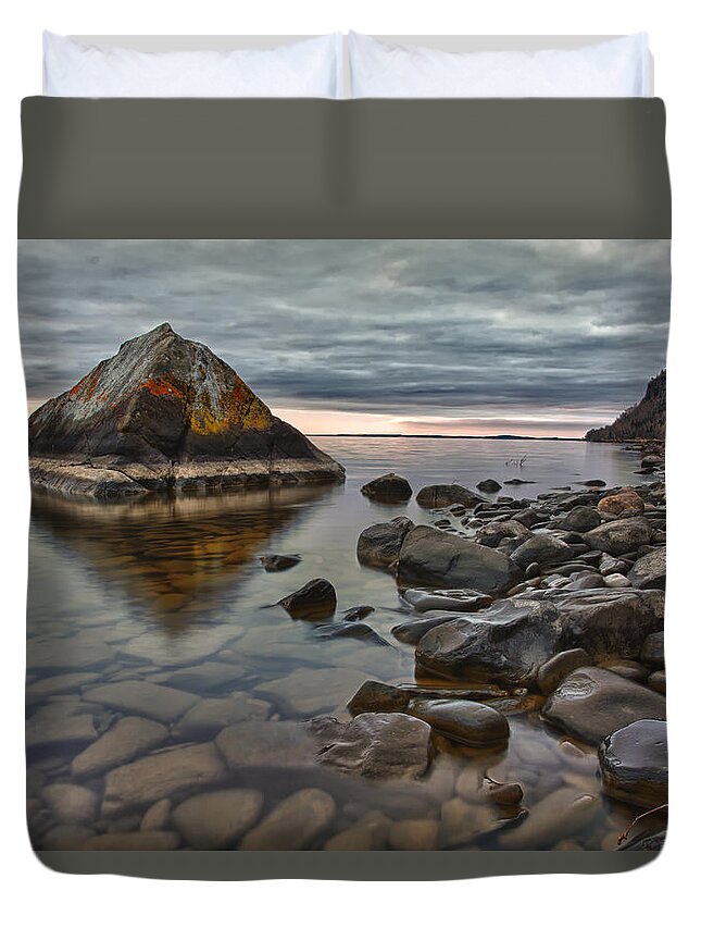 Fort William Duvet Cover featuring the photograph Fallen by Jakub Sisak
