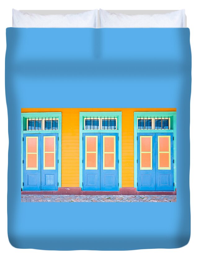 Architecture Duvet Cover featuring the photograph French Quarter #1 by Raul Rodriguez