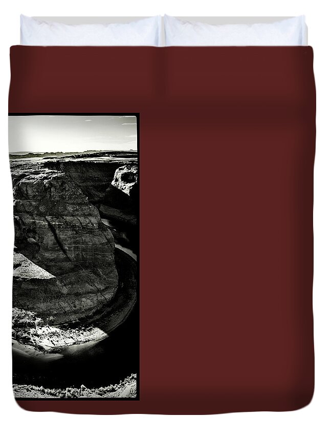 Arizona Duvet Cover featuring the photograph Horseshoe Bend #2 by Roger Passman