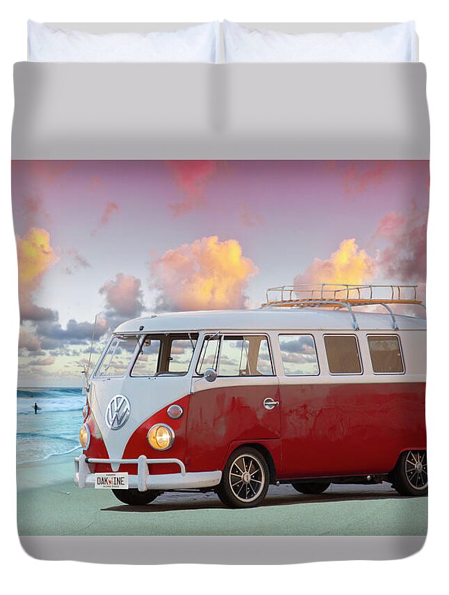 Vw Bus Duvet Cover featuring the photograph Kombi Beach #1 by Sean Davey