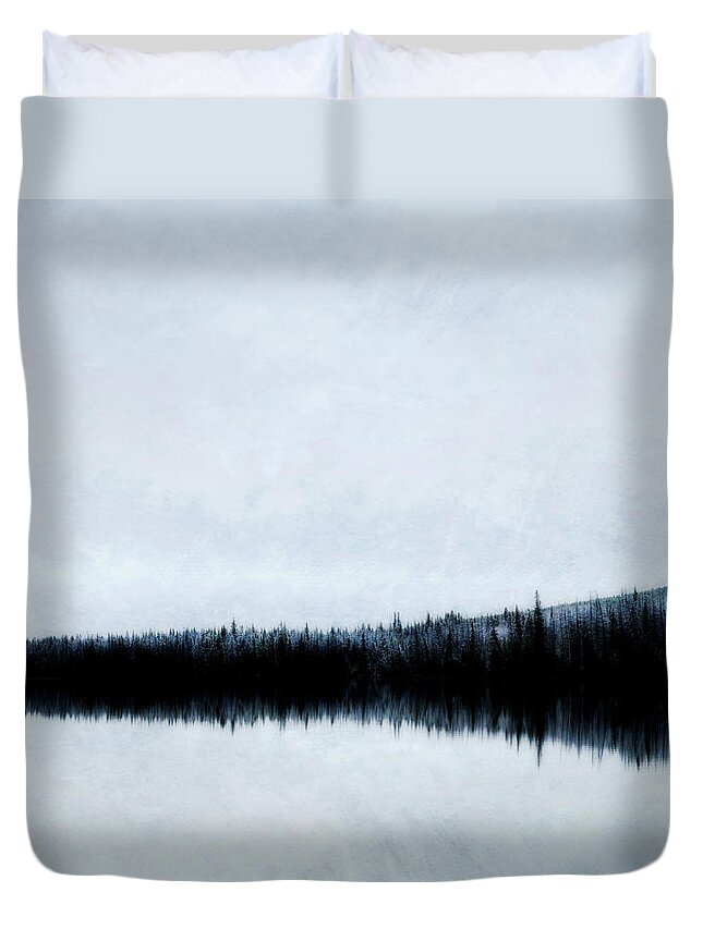 Winter Duvet Cover featuring the photograph Lac Le Jeune by Theresa Tahara