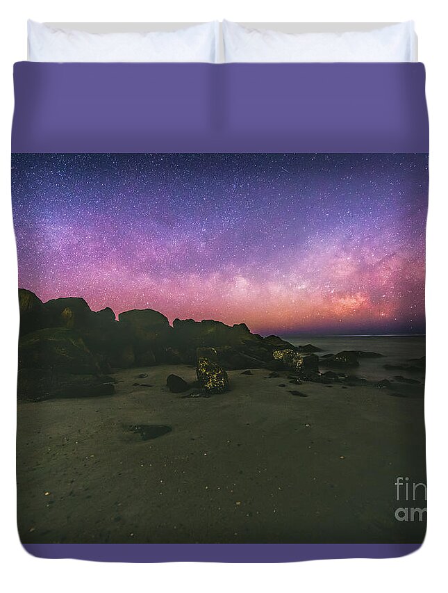 Milky Way Duvet Cover featuring the photograph Milky Way Beach #1 by Robert Loe